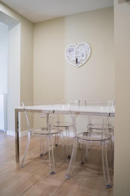 Optimus Corazon De Triana Apartment Seville Exterior photo